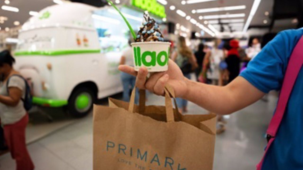 Llaollao sigue creciendo en España de la mano de Primark