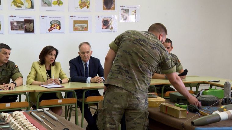 Militares ucranianos reciben en Toledo formación sobre desminado 'esencial' para la contraofensiva ante Rusia