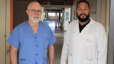 Sanitarios de Villarrobledo llevan a cabo la primera intervención de una hernia incisional por vía laparoscópica