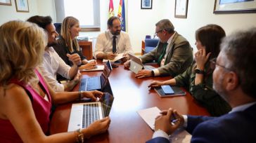 El PP anuncia iniciativas para ayudar económicamente a las familias en el inicio del curso escolar y para poner en marcha un plan de choque contra las listas de espera