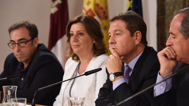 García-Page convoca el 7 de septiembre a Cecam, CCOO y UGT a la primera reunión conjunta de la legislatura