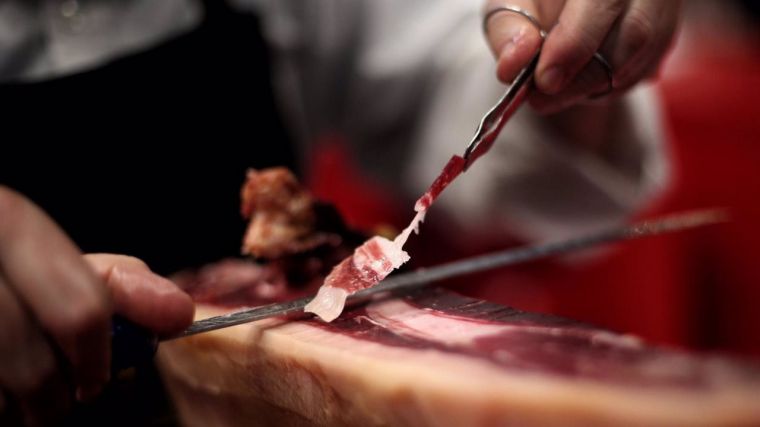 El valor de las exportaciones de jamón curado aumentaron un 15,20% el primer semestre, hasta 297,1 millones