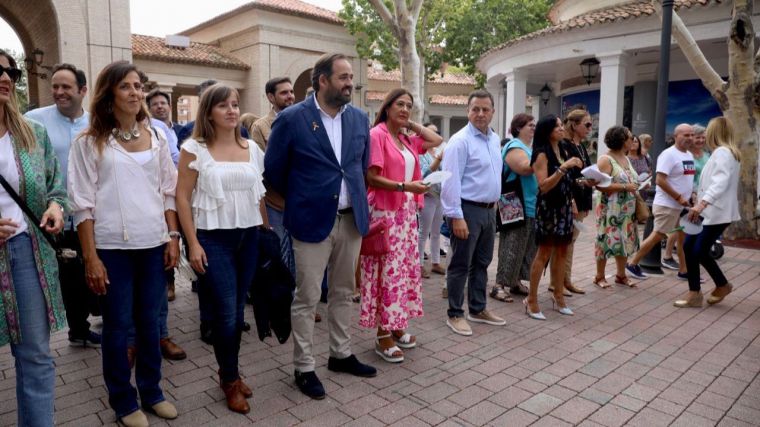 Núñez pide al PSOE de CLM y al gobierno regional abandonar su estrategia política y ayudar a los afectados por la DANA voten al partido político que voten