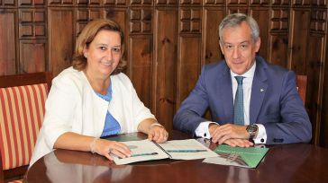 La presidenta de la Diputación, Conchi Cedillo, recibe al presidente de Eurocaja Rural 
