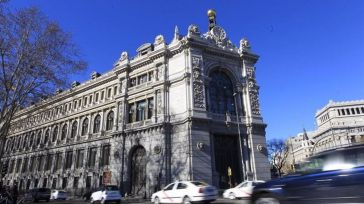 El Banco de España mantiene en el 2,3% su previsión de PIB para 2023, pero recorta al 1,8% la de 2024