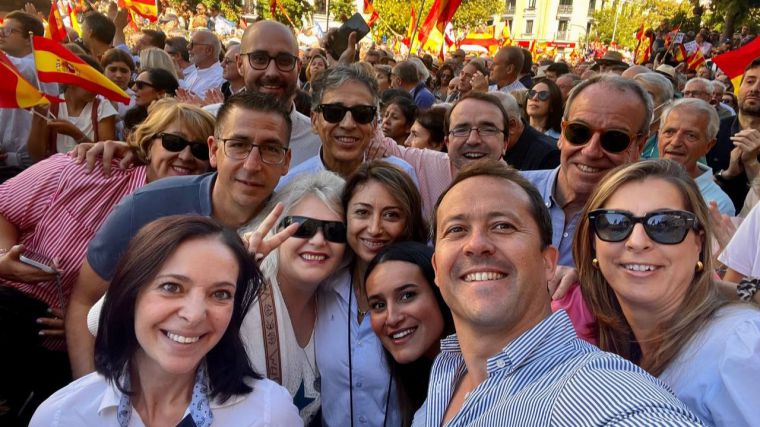 Velázquez (PP) destaca que el éxito de hoy es el de los ciudadanos “que no quieren que haya españoles de primera y de segunda”