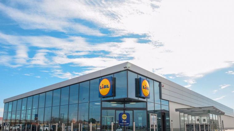 Lidl destinará 6,5 millones a subir hasta un 10% el sueldo a sus empleados de una división de tiendas de la Península