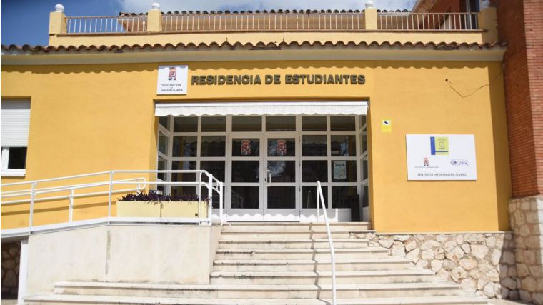 Educación convoca 19 plazas de becarios colaboradores en la Red de Residencias Escolares Públicas de C-LM
 