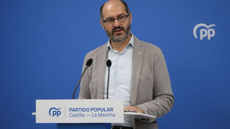 Velasco califica de histórica la concentración de Toledo en contra de la amnistía