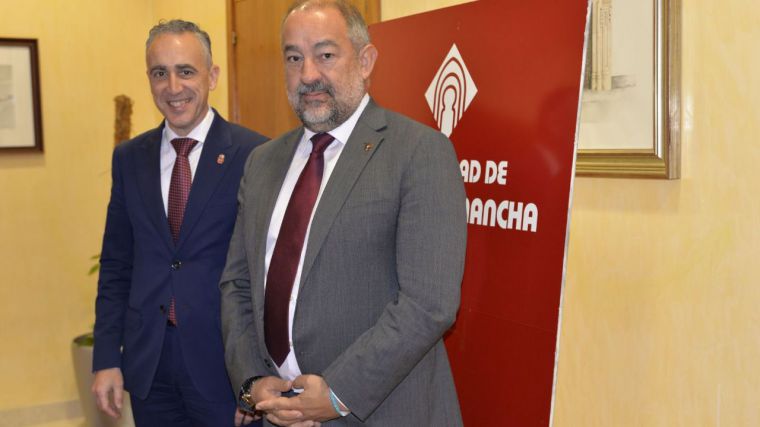 El rector de la UCLM y el alcalde de Puertollano renuevan el compromiso de colaboración entre ambas instituciones
