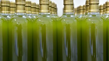 El precio del aceite de oliva empieza a caer con fuerza, salvo el de Granada y el de Toledo, que es el más caro de España