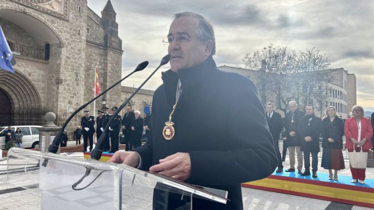 El alcalde de Talavera apela a la 'indisoluble unidad de España': 'Es nuestro país y no se rompe'