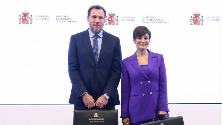 El ministro de Transportes, Óscar Puente, y la ministra de Vivienda y Agenda Urbana, Isabel Rodríguez - Marta Fernández
