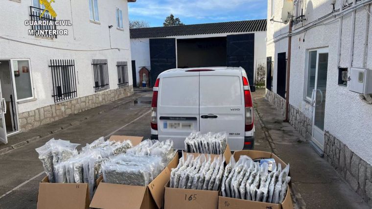 Incautados 218 kilogramos de marihuana en una operación antidroga en Santa Olalla