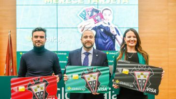 Globalcaja presenta las nuevas tarjetas del Albacete Balompié