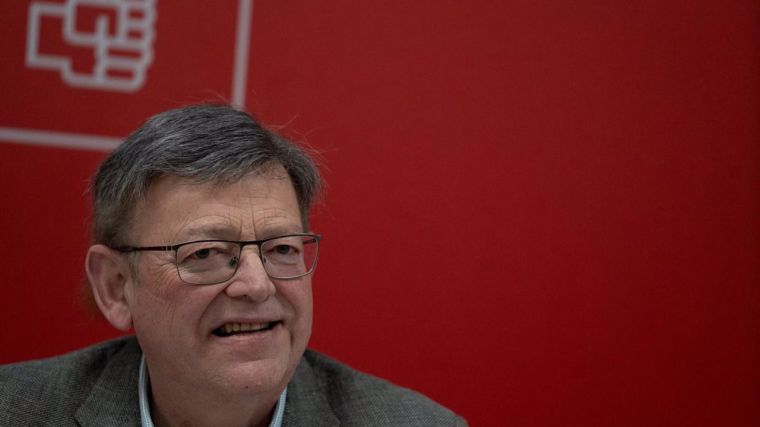 Ximo Puig difiere de las declaraciones de Page sobre el PSOE y le reclama ser 'leal' con su partido