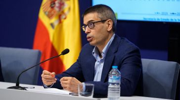 El Gobierno mantiene en el 2% su previsión de PIB este año, tras el "buen comportamiento" económico en 2023