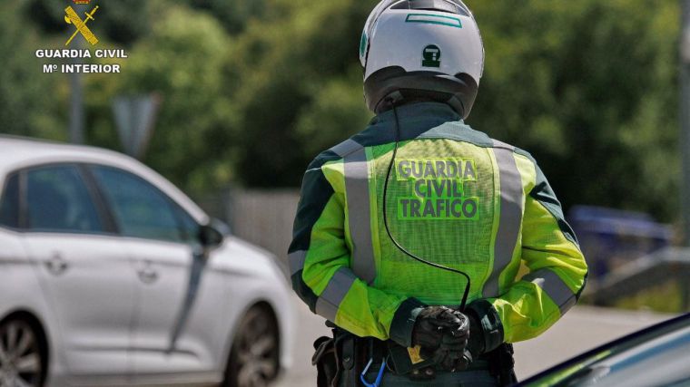 Fallece un camionero tras sufrir una salida de vía en la N-211 a su paso por Herrería