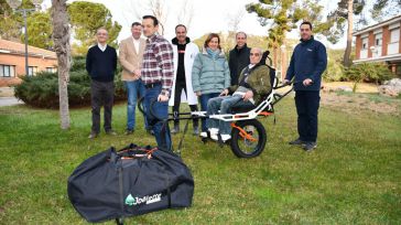 La Diputación de Toledo adquiere dos sillas todo terreno para que personas con discapacidad puedan disfrutar de actividades al aire libre