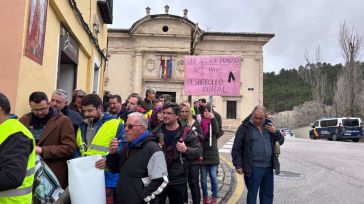 Agricultores y ganaderos de Cuenca sustituyen el tractor por la cacerola para volver a mostrar su descontento