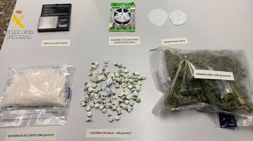 Detienen a un hombre en Casas Ibáñez tras encontrar 660 dosis de cocaína y marihuana en su vivienda