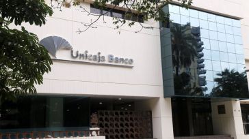 Unicaja vende créditos hipotecarios “con incidencias” a MedVida en una operación de 240 millones de euros