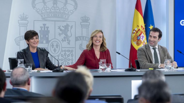 El Ejecutivo aboga por reformar la financiación con todas las CCAA, no sólo con Cataluña