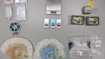 La Guardia Civil arresta a un hombre en Ossa de Montiel por presunto tráfico de cocaína, hachís y marihuana