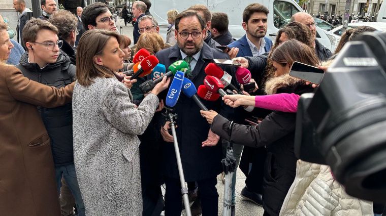 Núñez (PP) critica que Page fuera a ver la Semana Santa de Sevilla y valorara desde allí los 'buenos datos' de CLM
