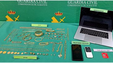 Detenido en Albacete cuando portaba 62 piezas de oro y 11 maletas con ropa sin estrenar robada en Vizcaya