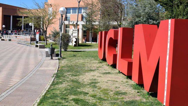 El gobierno regional quiere hacerse con el control financiero de la Universidad