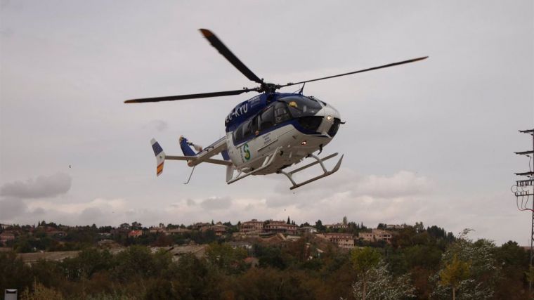 Trasladan al hospital a un hombre atropellado por un tractor en Villamiel