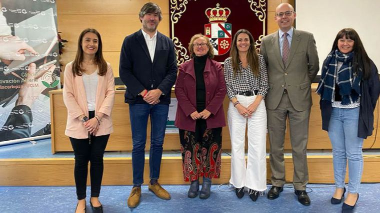 La Cátedra Incarlopsa-UCLM acerca el mundo laboral al alumnado de la Facultad de Ciencias Sociales de Cuenca