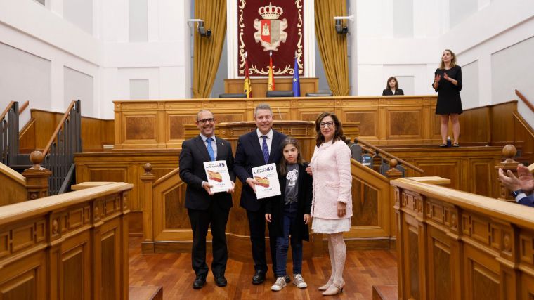 Las Cortes regionales celebran la reforma del Artículo 49 de la Constitución, “una conquista posible gracias al empuje de las entidades de la discapacidad”