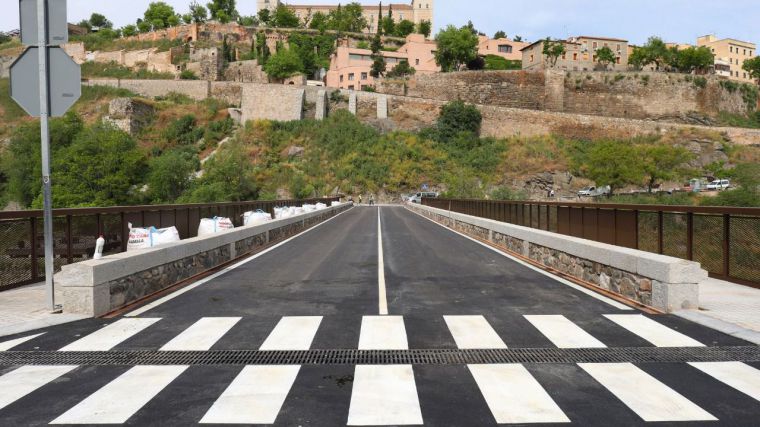 El Puente nuevo de Alcántara reabrirá al tráfico a partir del lunes por la tarde