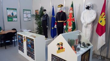 La Guardia Civil participa en Expovicaman para visibilizar su actividad y mejorar relación con agricultores y ganaderos