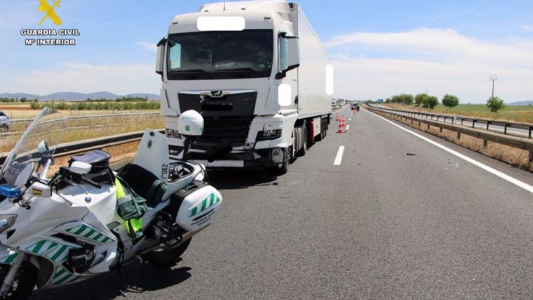 Investigan al conductor de un vehículo articulado por dos delitos de homicidio imprudente en Membrilla