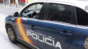 Trasladado al Hospital de Cuenca un agente de Policía Nacional tras un accidente de tráfico