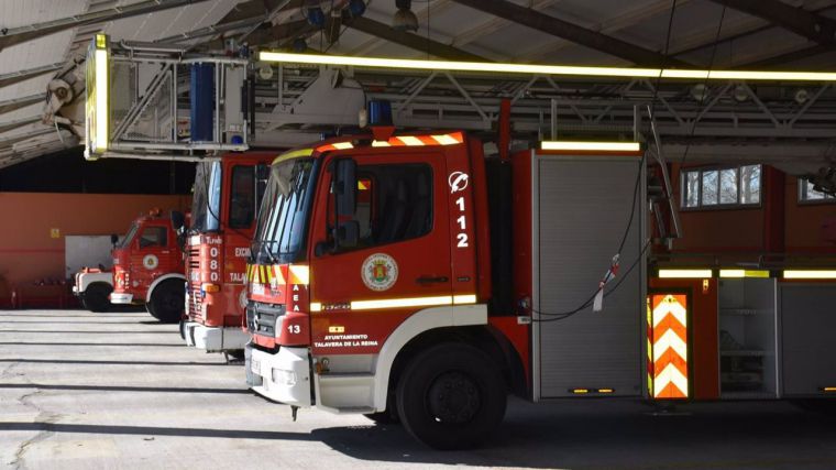 Evacuan el colegio Rafael Morales de Talavera tras incendiarse la freidora de la cocina