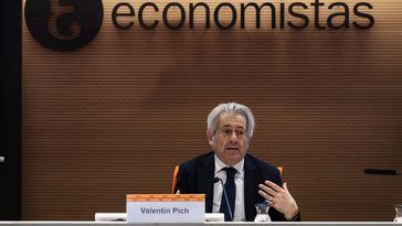Los Economistas elevan al 2,2% su previsión de crecimiento del PIB este año y la sitúan en el 2% en 2025