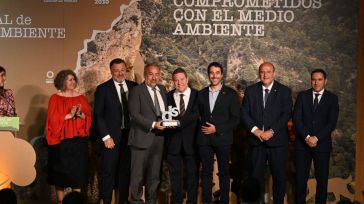 La Facultad de Ciencias Ambientales y Bioquímica, galardonada en el Día Mundial del Medio Ambiente