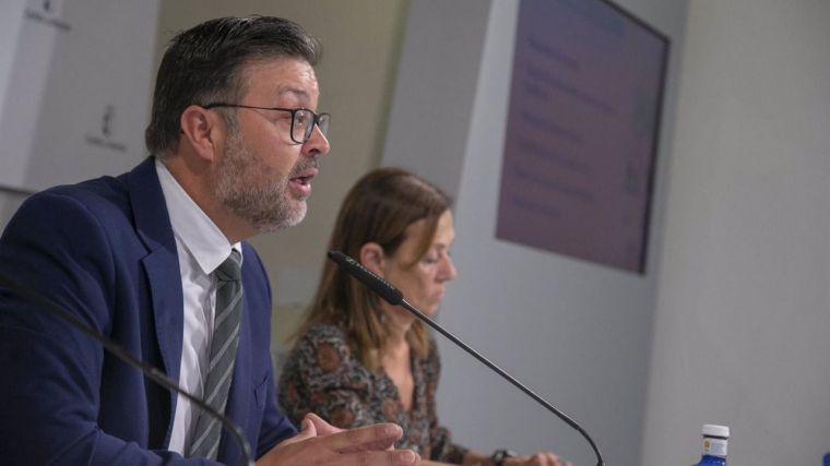 El consejero de Educación resta importancia al informe PISA y ve más relevante su propia evaluación de diagnóstico