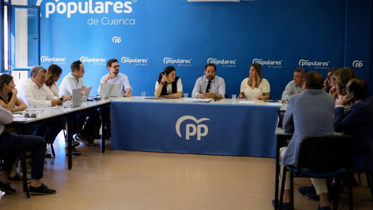 Núñez pide a Page “valentía” para abordar de manera unánime este jueves en las Cortes regionales la defensa de la financiación autonómica de CLM