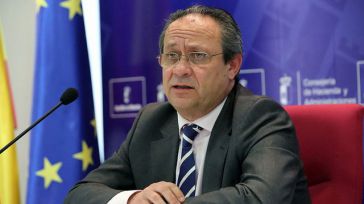 CLM abre la puerta a recurrir al TC la financiación singular de Cataluña e incluso baraja el rechazo en el Congreso