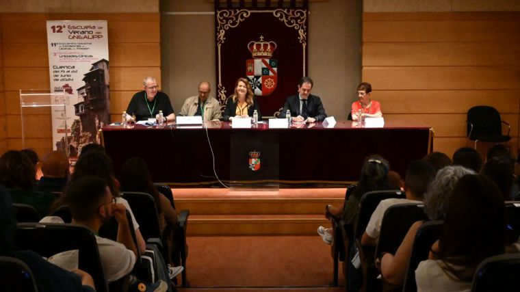 Centenares de profesionales de la sanidad se forman en materia de úlceras y heridas crónicas en la UCLM