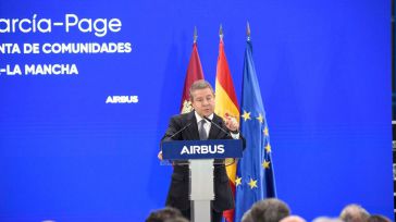 Page, en presencia de Sánchez, plantea un Pacto de Estado en materia de financiación que "no trocee la riqueza" entre CCAA