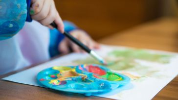 Castilla-La Mancha empezará a financiar la gratuidad de plazas de educación infantil de 2 a 3 años a partir del próximo curso 2024-2025
