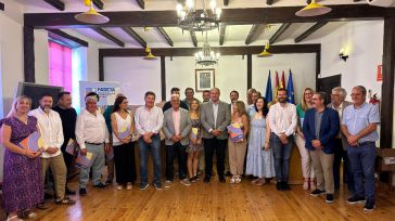 FADETA firma contratos de ayudas Leader con 13 emprendedores que invertirán más de un millón de euros en la comarca