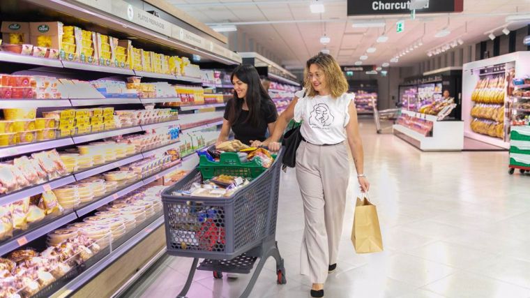 Mercadona destina 150 millones a bajar los precios de sus productos, entre ellos el aceite de oliva