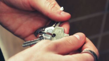 El alquiler de vivienda supera los 1.000 euros en España, frente a los 566 de media que cuesta en CLM